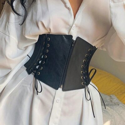 Bustier nagy méretű nő